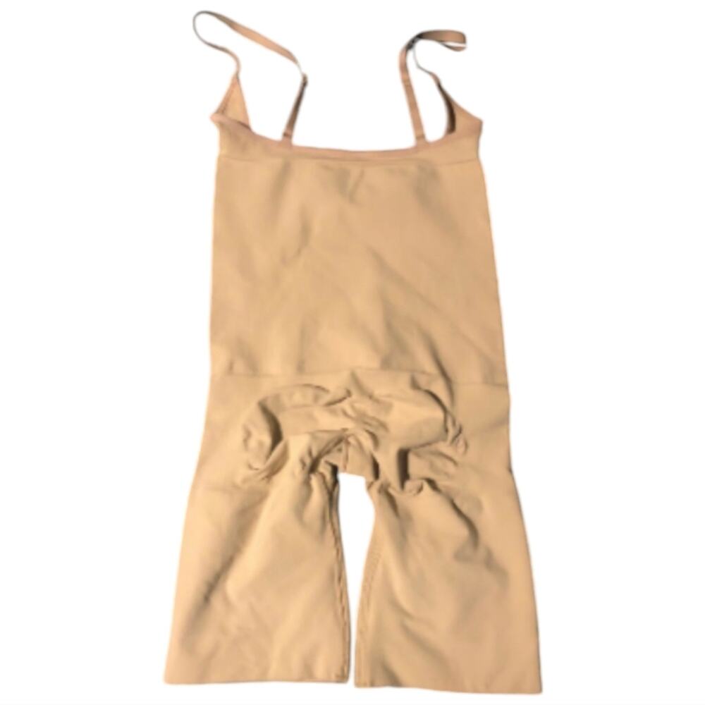 Skims Seamless sculpt OPEN BUST SHORTIE BODYSUIT Medium Large New - Picture 5 of 9